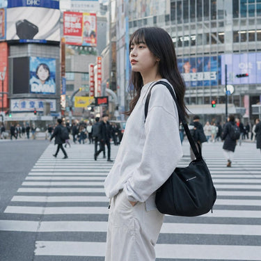 LES COLLECTION - JAPANESE DUAL USAGE SHOULDER BAG